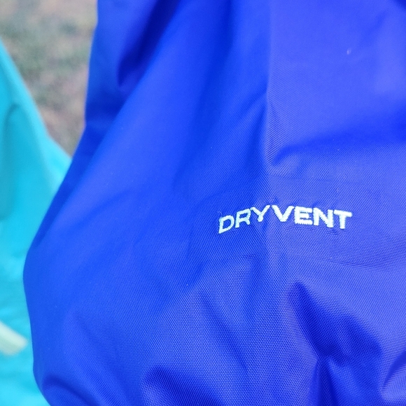 The North Face Girls Hooded Dryvent Rain Jacket XL 18 - Picture 5 of 7